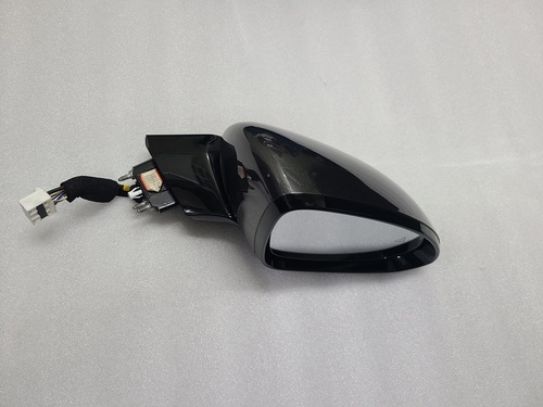 The Side Mirror-Passenger Side (7+1) BSD 87620S8530A2B Grade C (Damaged) ※For Parts Only - Passenger Side (Right)