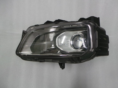 Genesis EQ900 Light Headlight HID-Driver Side 92101D2000 Grade B - Driver Side (Left)
