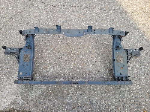 The Grandeur IG Radiator Grille-SCC Cover 86355G8000 Grade B